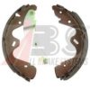 NISSA 440609X127 Brake Shoe Set
